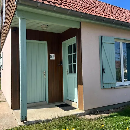 Les Pieds Dans L'o 50a Et 50b Holiday home *